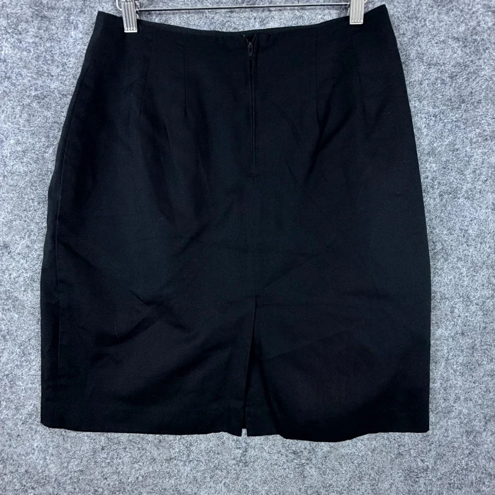 Simon Ellis clothing sizes